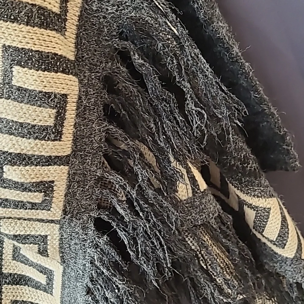 BLVD Aztec Cardigan​ - Picture 2 of 8